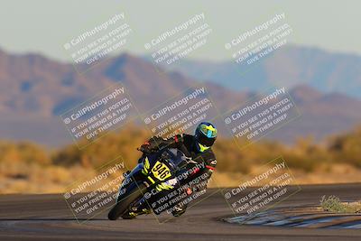 media/Jan-21-2023-CVMA (Sat) [[b9eef8ba1f]]/Race 12 Amateur Supersport Open/